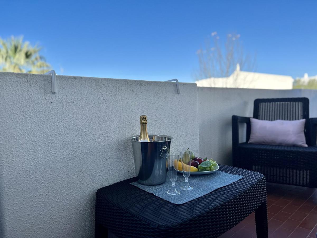 Vilamoura Cosy 4 With Pool By Homing Apartment Екстериор снимка